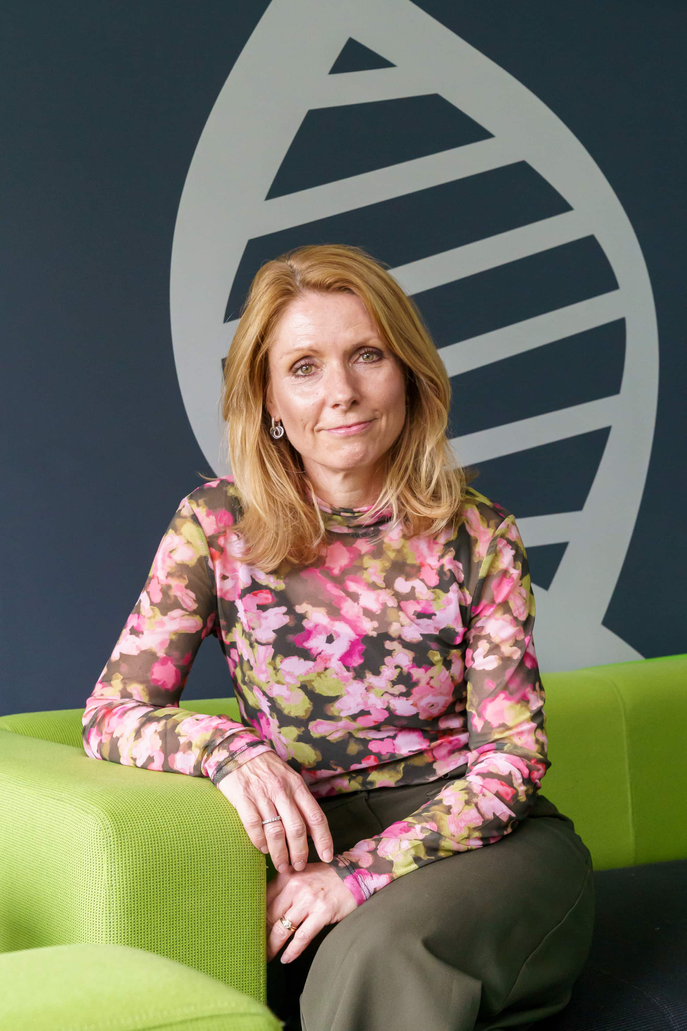 Dr Floor Christie-de Jong