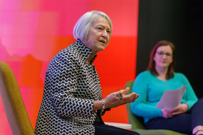 Kate Adie talking to journalism students at the University of Sunderland