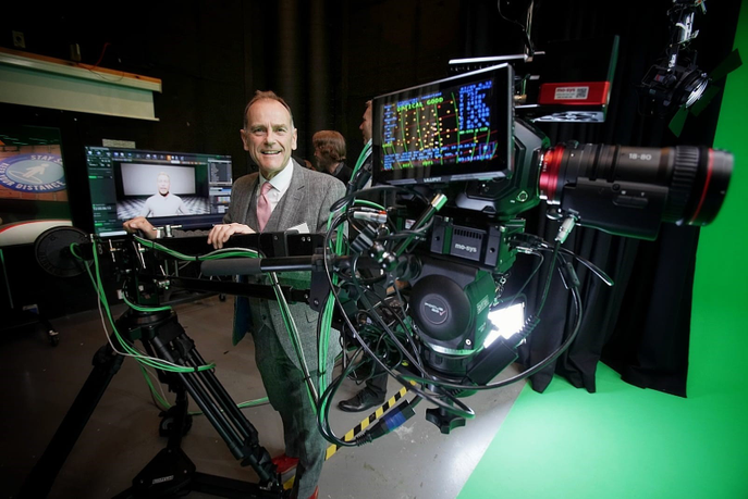 Jeff Brown officially launching the University of Sunderland's £1.4m art, photography and media facilities