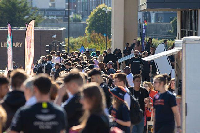 A large crowd of students outside of CitySpace during Freshers' week